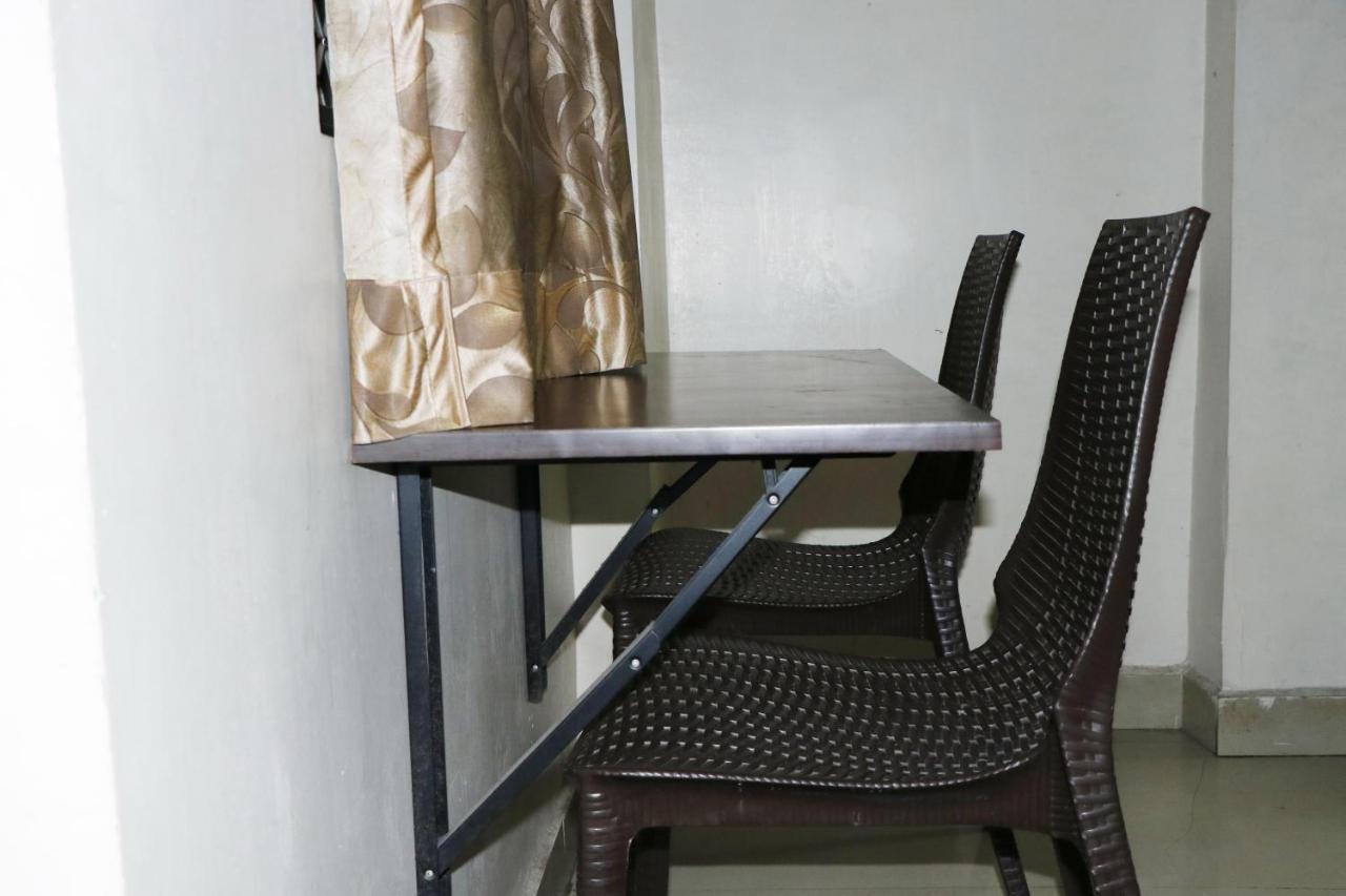 Hotel S4 Residency Chennai Esterno foto