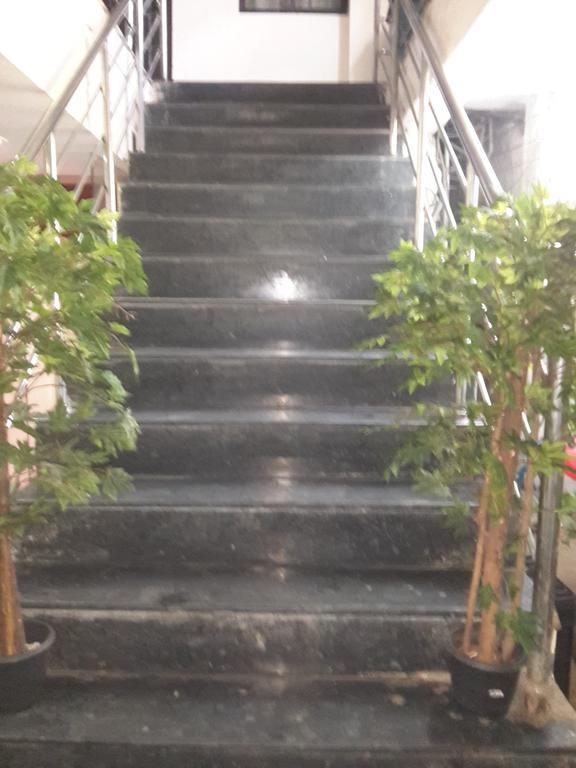 Hotel S4 Residency Chennai Esterno foto