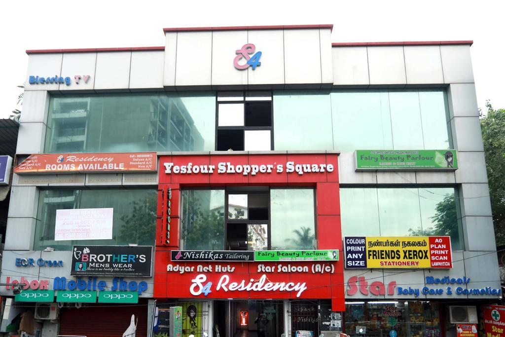 Hotel S4 Residency Chennai Esterno foto
